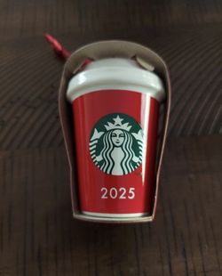 STARBUCKS HOLIDAY CHRISTMAS 2025 RED CUP CERAMIC ORNAMENT NWT