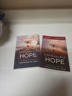 Max Lucado Unshakable Hope Book & Study Guide Set