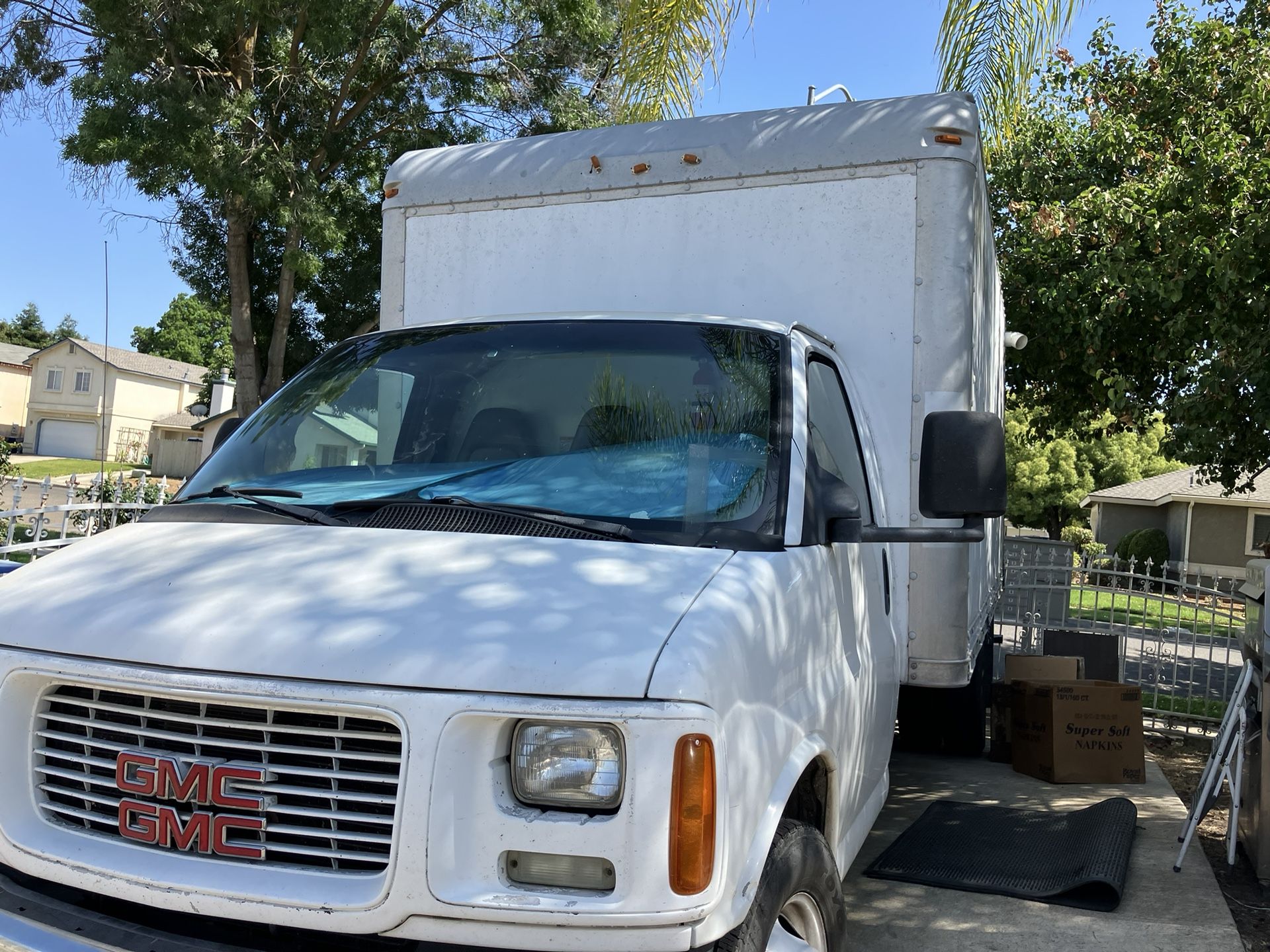 2001 GMC Savana