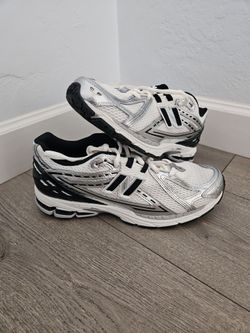 New Balance 1906 R.    Size 11.5