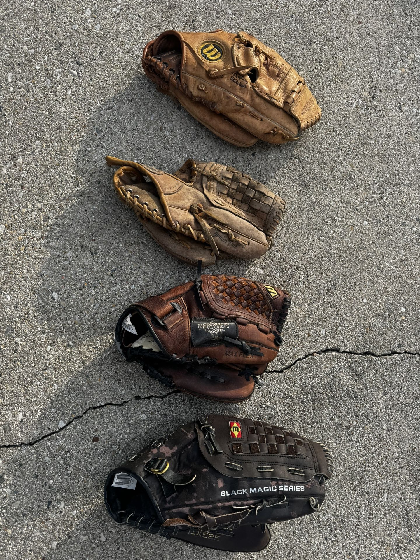 Baseball Mitts 