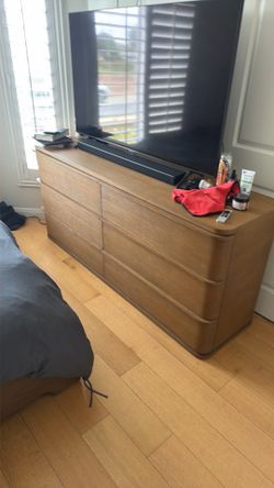 Restoration hardware dresser