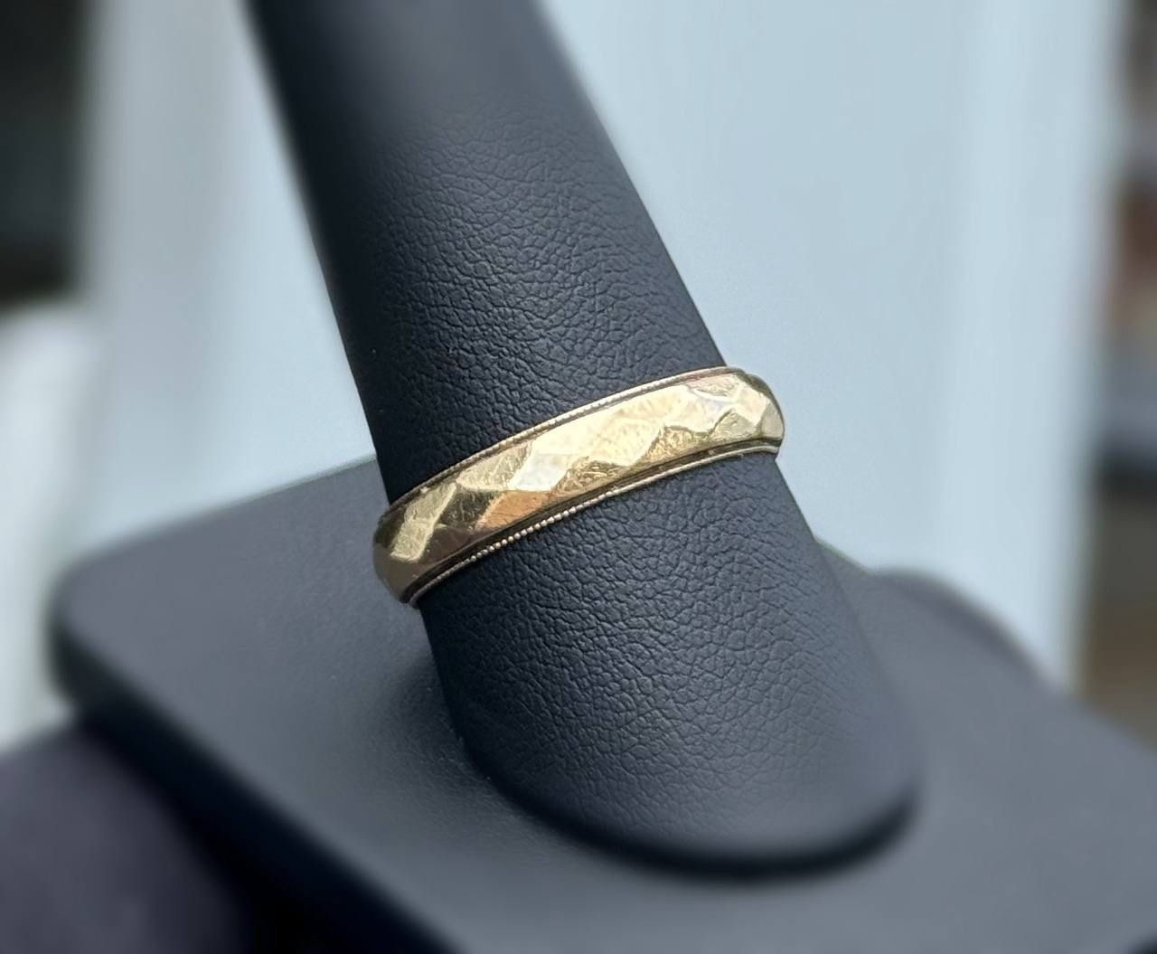 Vintage Jewelry 14k solid yellow gold rhombic band ring size 11