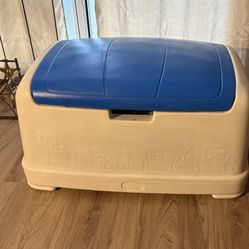 Little Tikes Toy Box