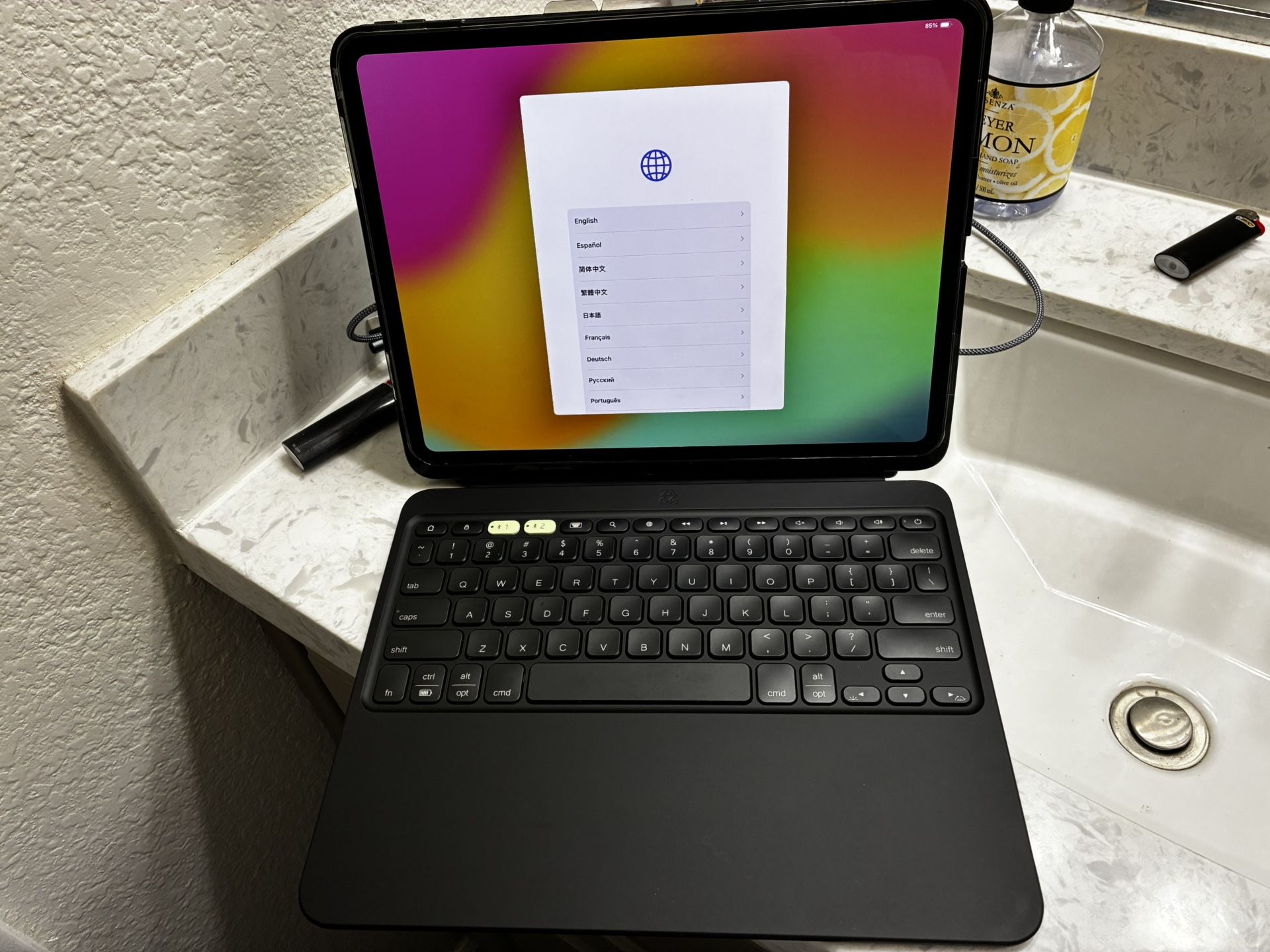 Ipad 13 Pro 256 Gig With Waranty