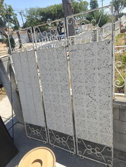Outdoor Room Divider