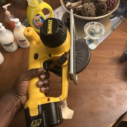 Dewalt SAW