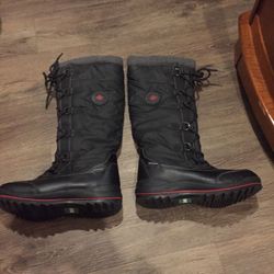 Cougar Canada boots