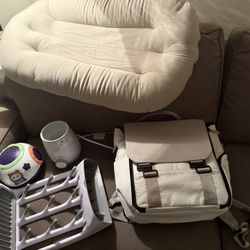 All Baby  Need  Dipper Bagpack And Pillow Bottle Warrmer 