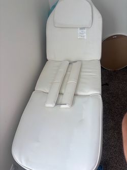 Tattoo/ lash / facial adjustable bed