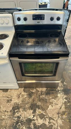 Maytag Stainless Steel Electric Range Glass Top