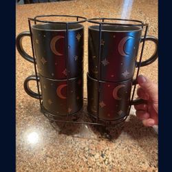 Ser Of 4 Cups With Holder