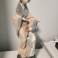 LLADRO NAO #279 Oriental Figurine Excellent
