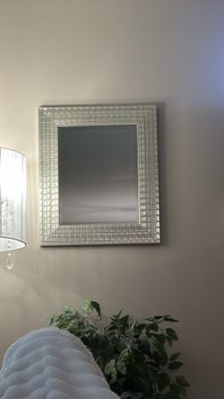 Set of 2 Wall Mirrors
