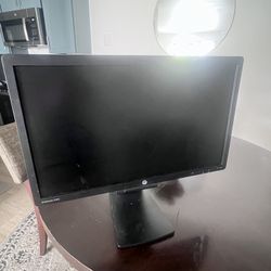 23” HP Desktop Monitor