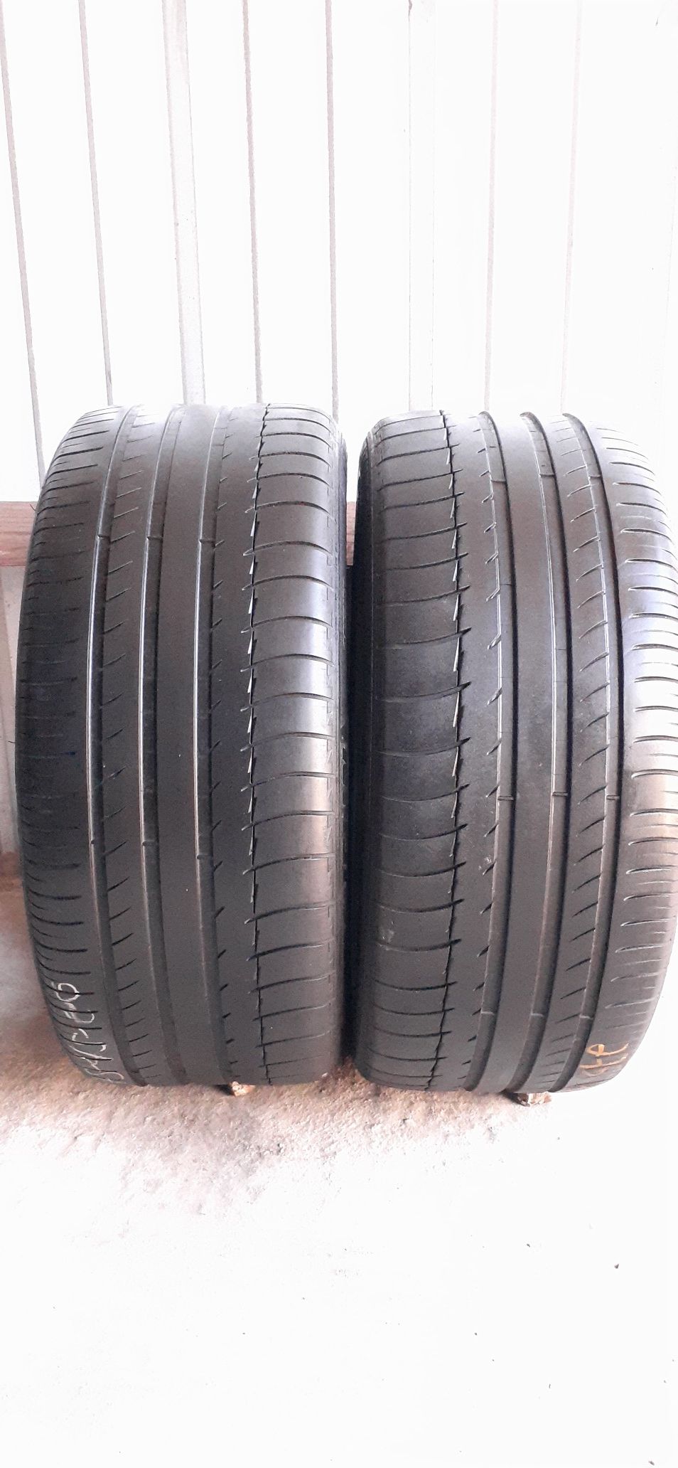 2 tires 275 45 20 Michelin low pro