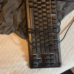 Gaming keyboard 