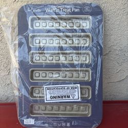 Waffle Treat Pan Nonstick (New in Package) 