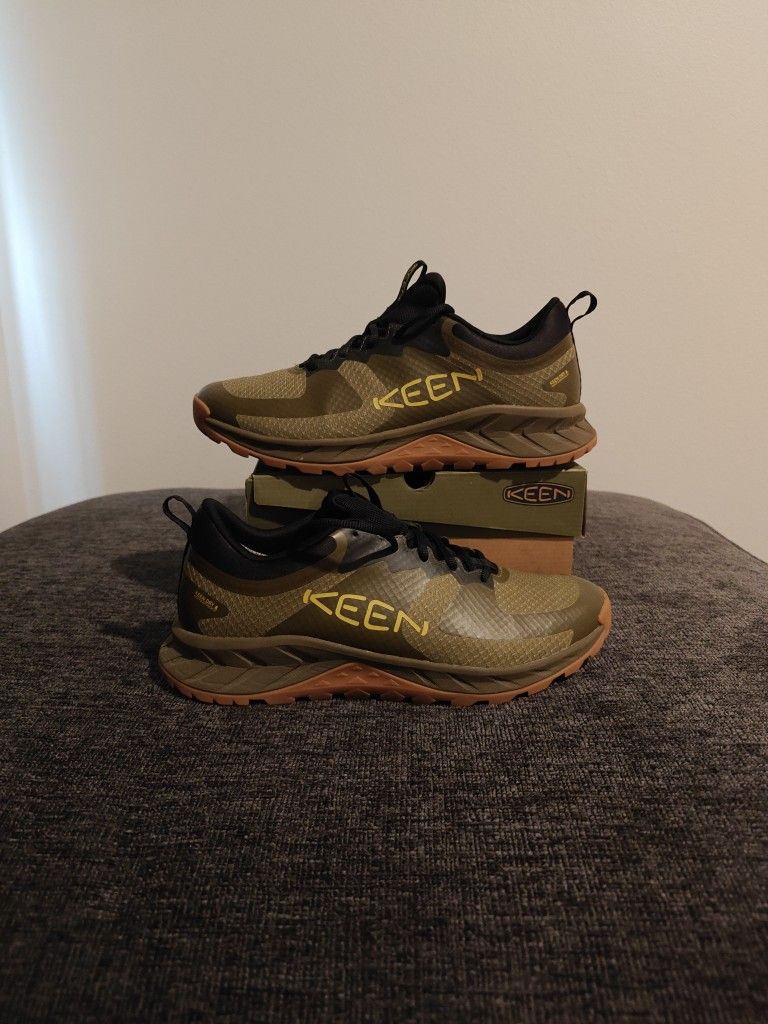 Men's Size 12 Versacore WP (Waterproof)