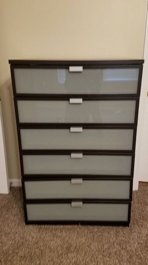 New And Used Dressers For In Oceanside Ca Offerup Hopen 6 Drawer Chest Dresser Black Brown Frosted Gl Located In Mira
