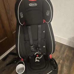 Carseat $80