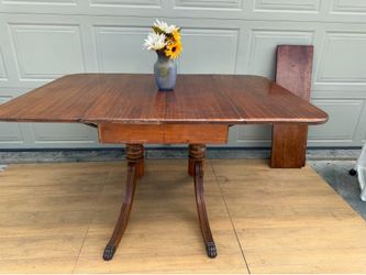 Vintage Duncan Phyfe Mahogany Drop-Leaf Pedestal Dining Table