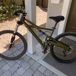 Cannondale Lefty Mountain Bike