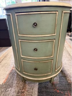 Accent table with 3 drawers