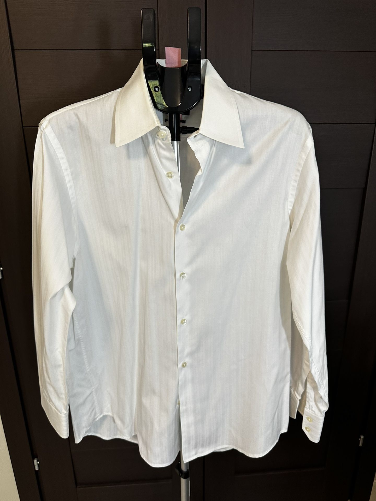 Hugo Boss Men’s Dress Shirts Regular Fit 16 32/33 (large selection $16 Each.)