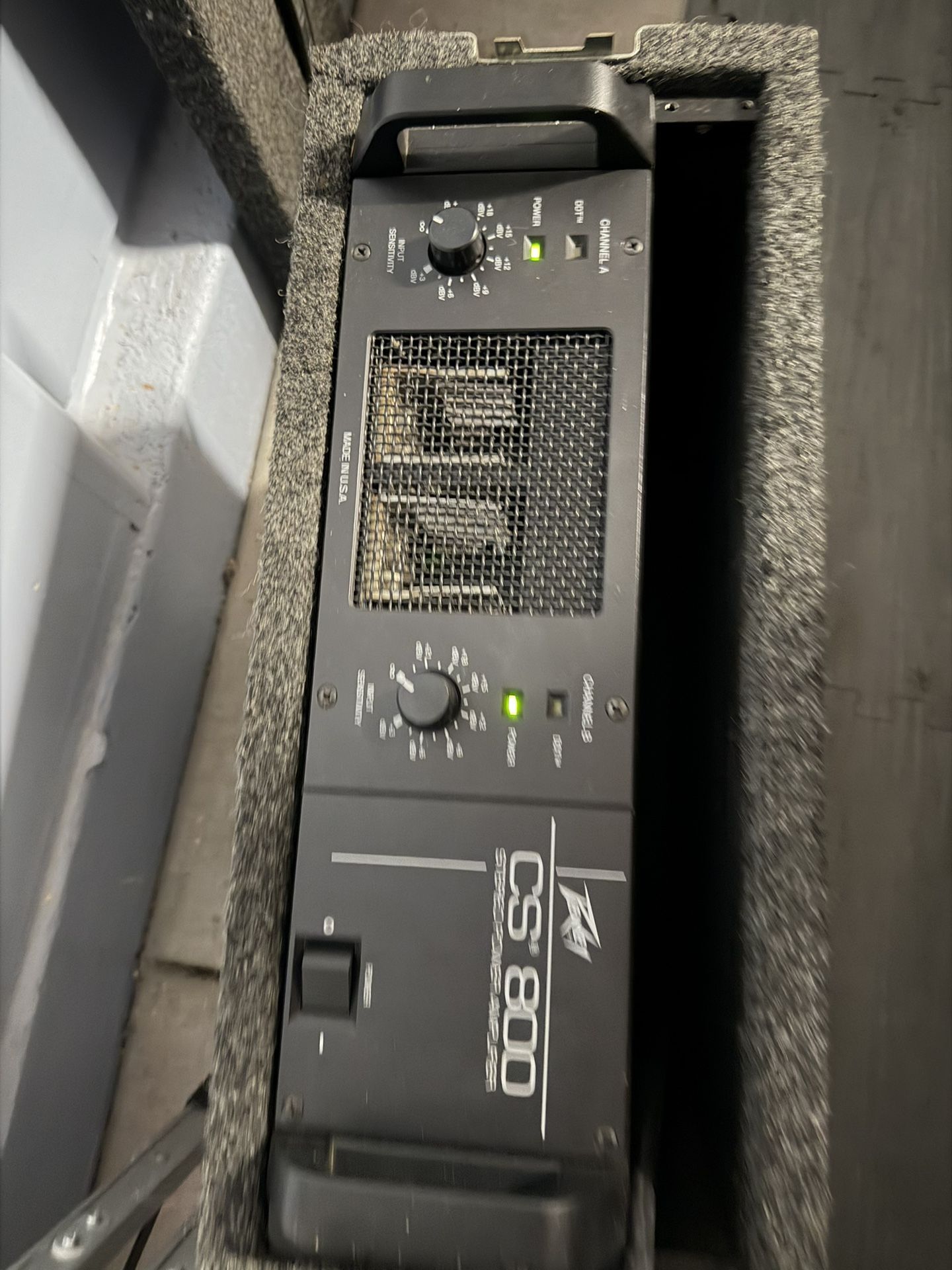 Amplifier Peveay 800 