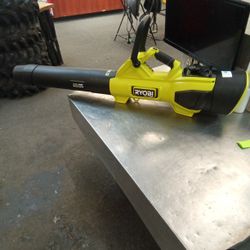 Cordless Leaf Blower Ryobi