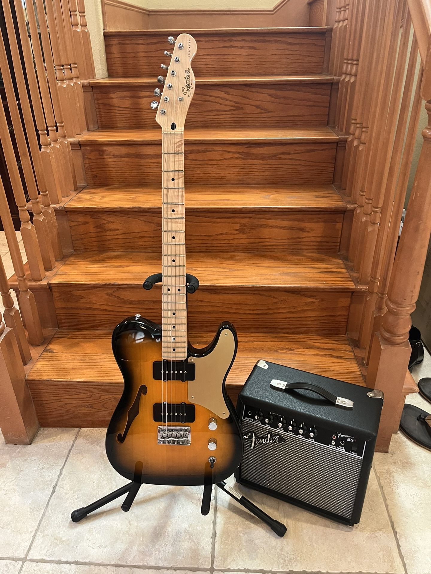 Squier Paranormal Thinline Carbonita Telecaster W/ Fender Amp