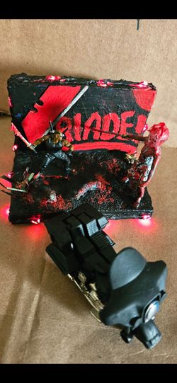 BLADE: MARVEL CUSTOM DIORAMA W/LED LIGHTS & BLACK MOTORCYCLE (that is a 1984 Bandai Gobots Transformer Robot Harley) FIRM.