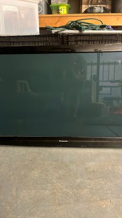 Plasma 46 Inch Panasonic TV 