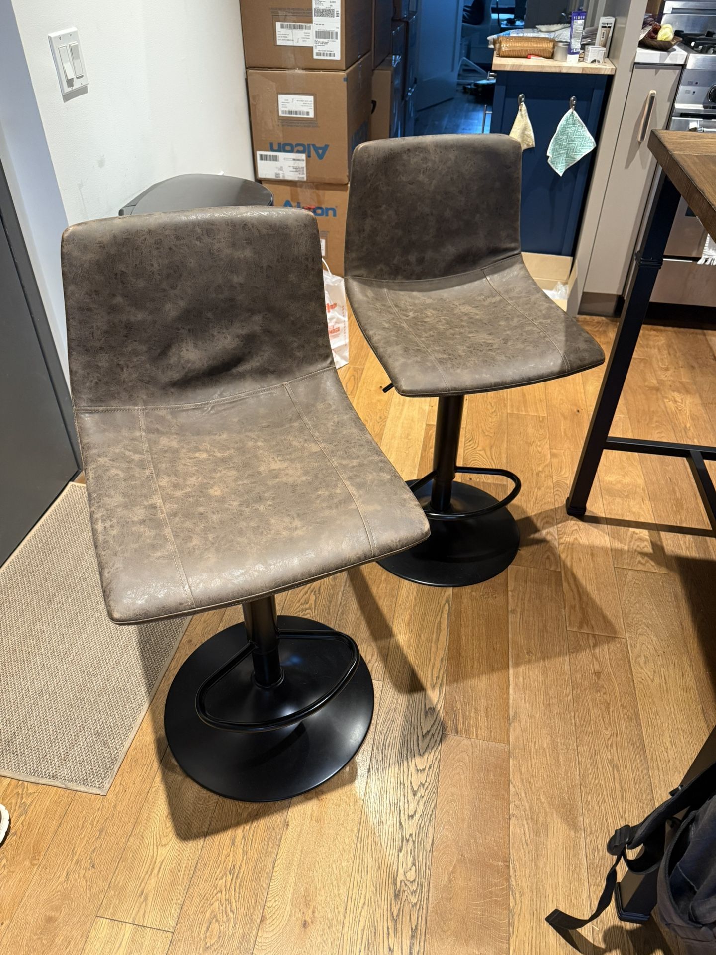 2 Brown Leather Bar/Counter Stools