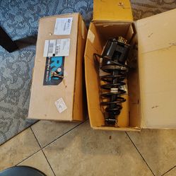 2009 Ford Taurus rear shocks pair