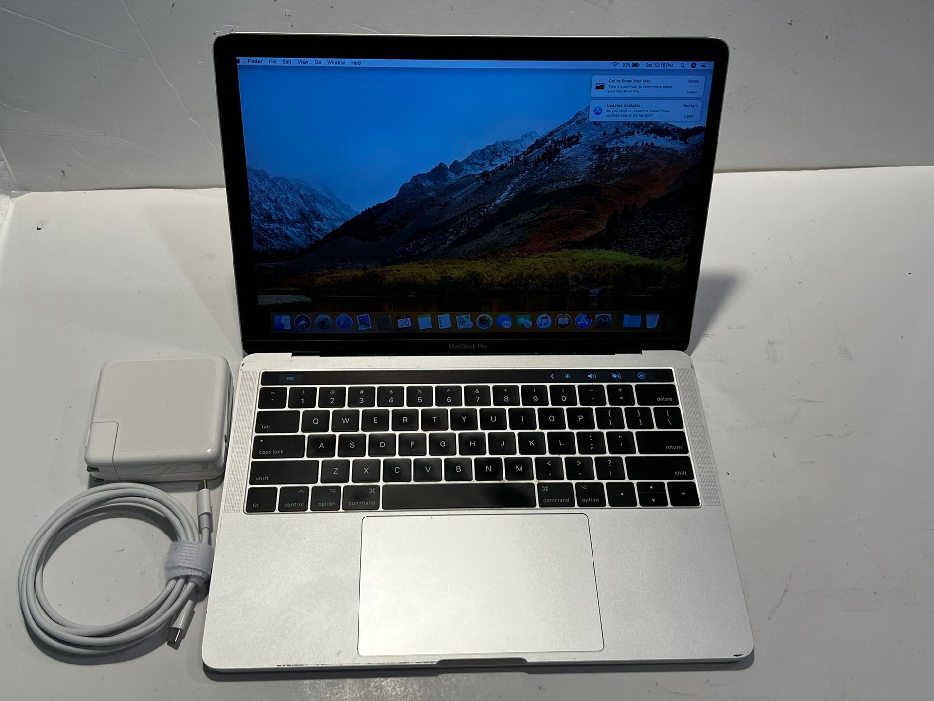 Apple MacBook Pro (13 inch,2017 Four Thunderbolt Ports) Core