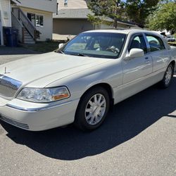 2007 Lincoln Town Car