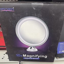 Magnifying Makeup Mirror