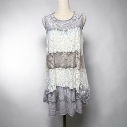 Lace Dress - The Pyramid Collection
