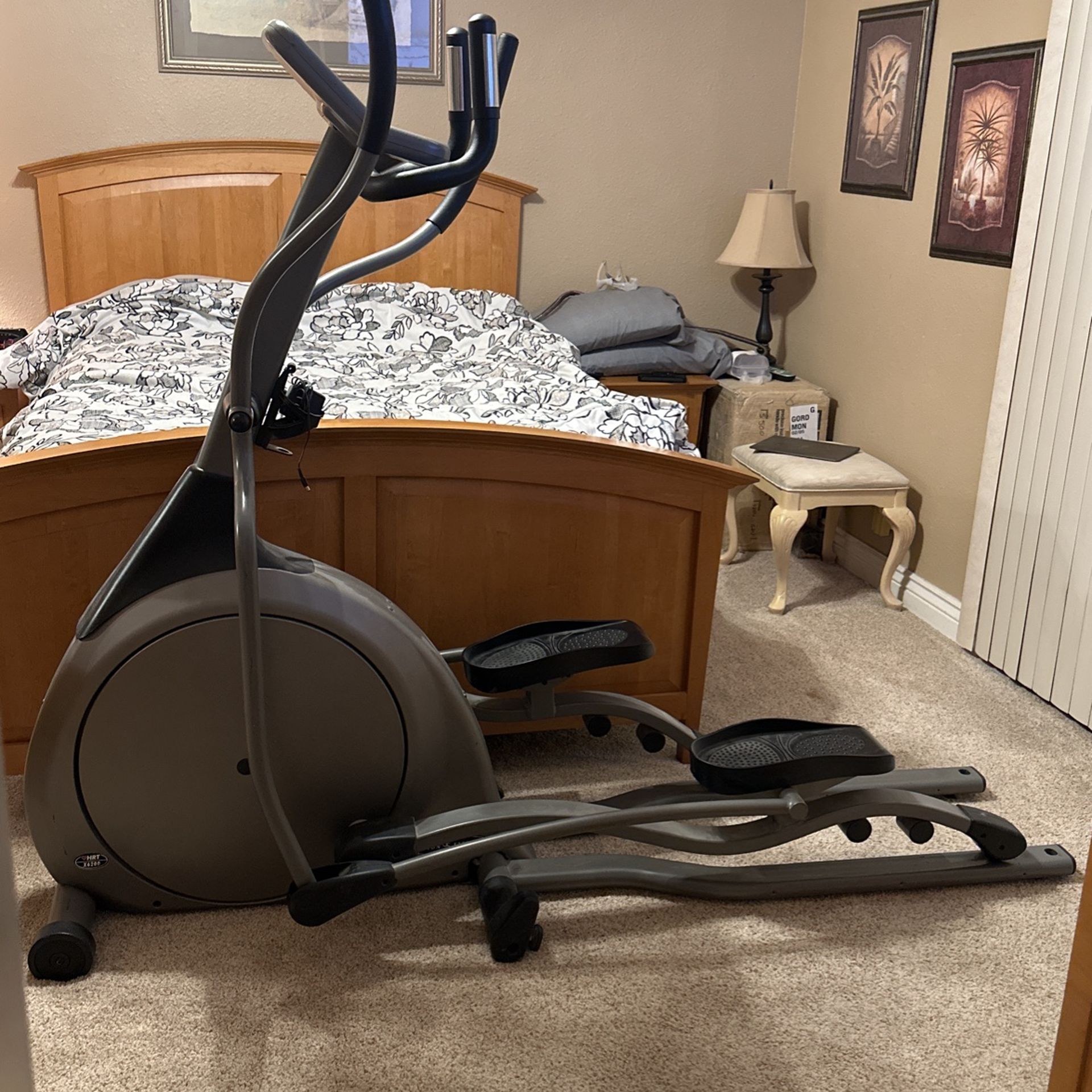 Elliptical Machine 