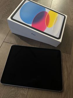 iPad 10th generation Wi-Fi + Cellular