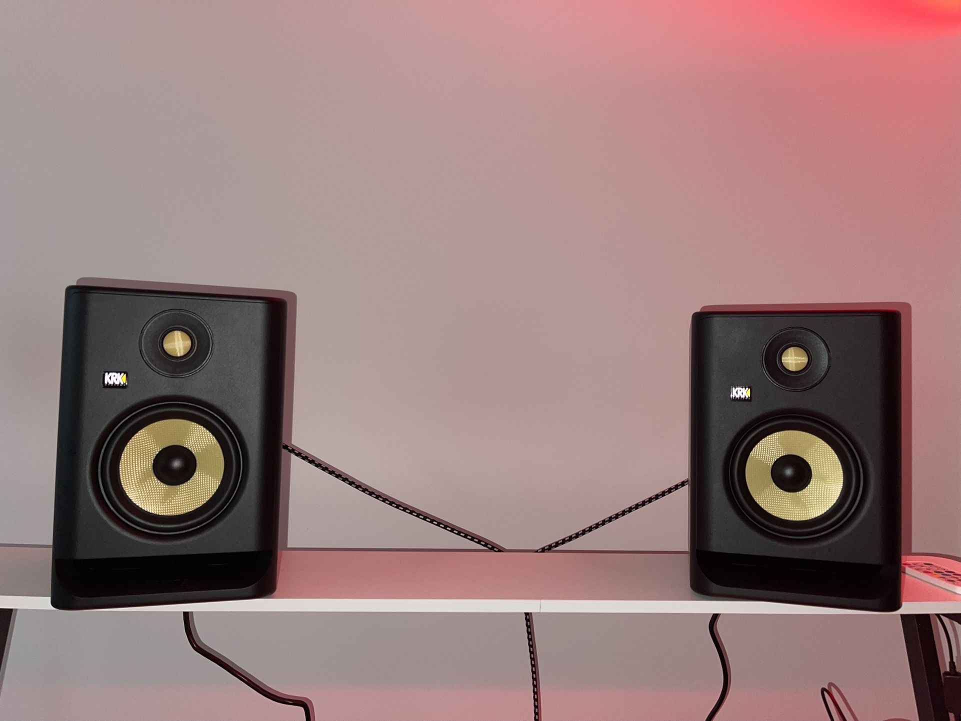 KRK RP5 Rokit G4 Studio Monitor, Black (RP5G4NA) + XLR CABLE for Sale