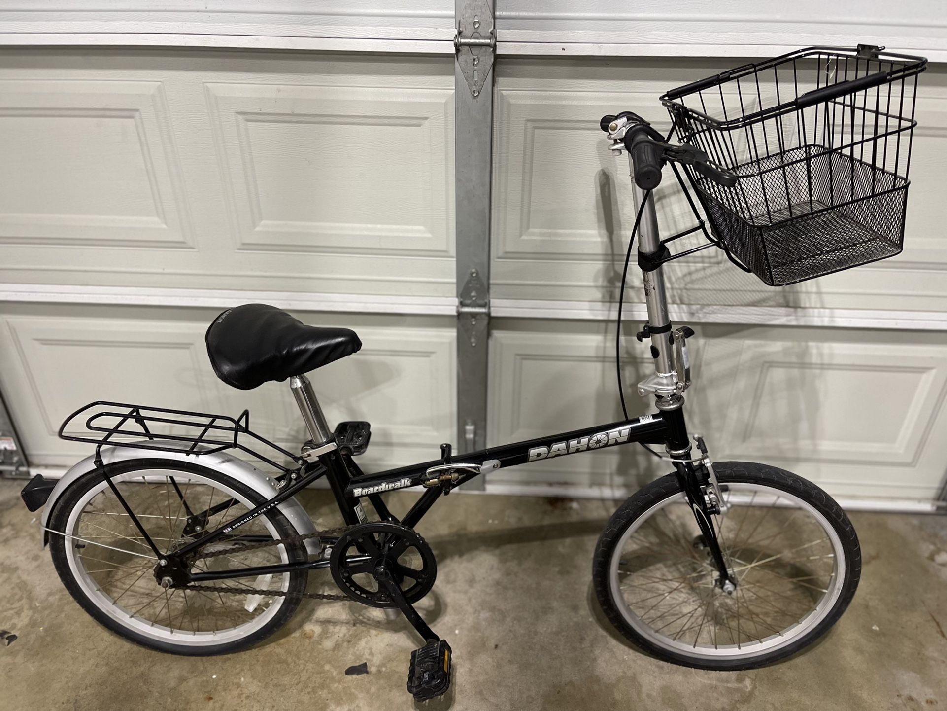 Vintage Dahon Boardwalk Foldable Bike 