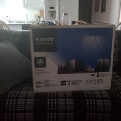 Sony 5.1 Channel Home Speaker System (HT-SS380). Box isn't perfect.