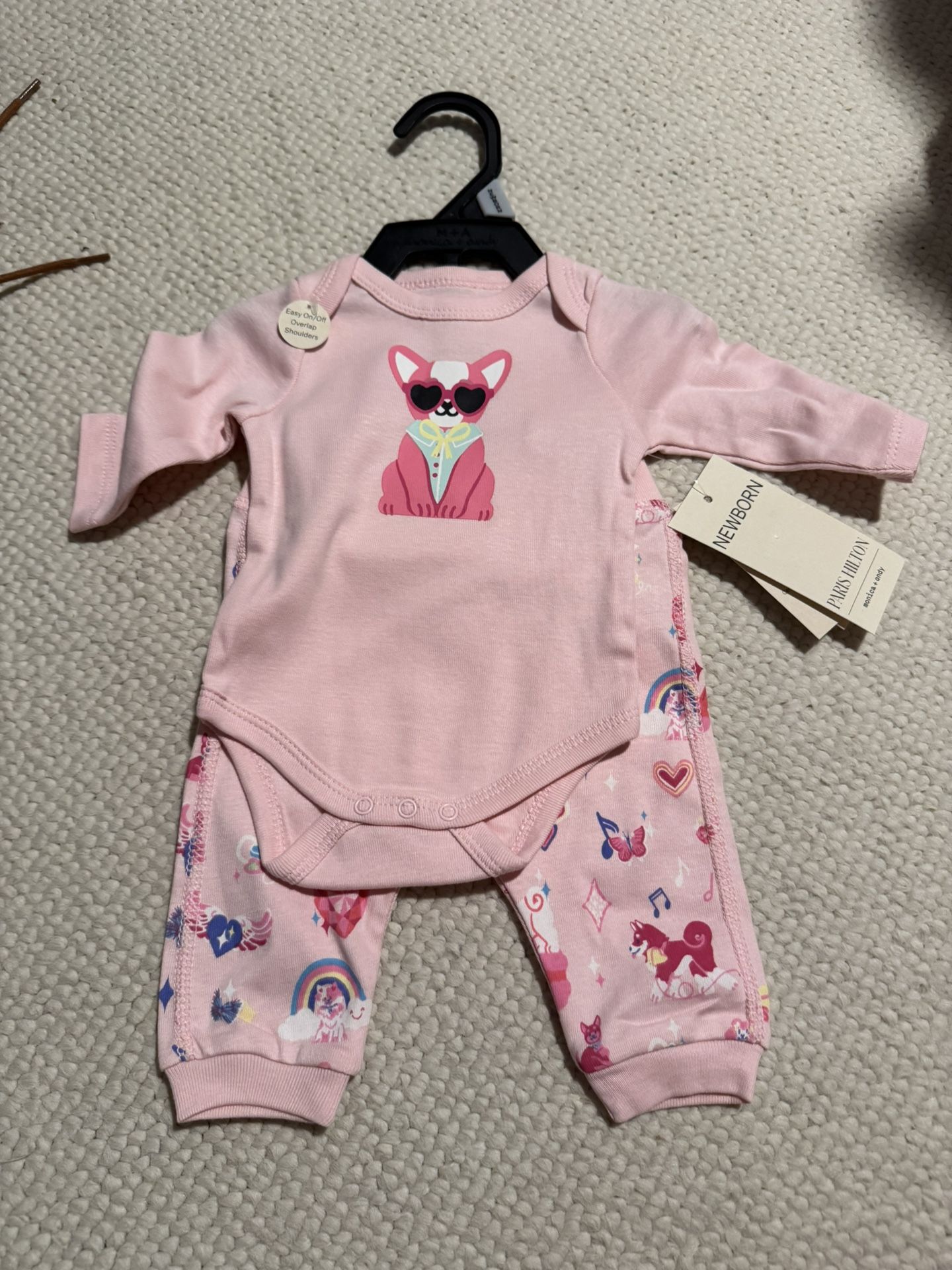 New Baby Girl Outfit Size Newborn Monica & Andy Dog Rainbow