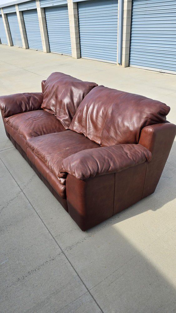 Sealy Reddish Brown Leather Couch For Sale