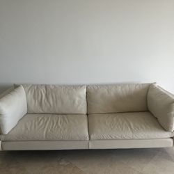 Artifacto italian leather couch