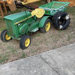 Vintage John Deer With Trailor