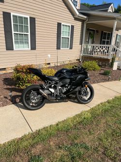 2024 ZX4R